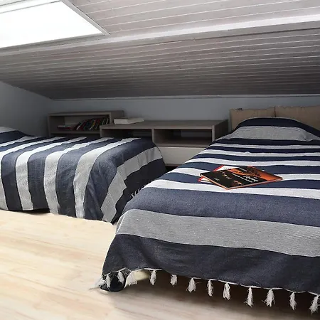 לינה וארוחת בוקר Les D'any Et Jean-louis מיוס