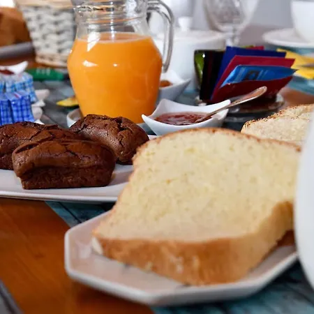Bed and Breakfast Les D'any Et Jean-louis Mios
