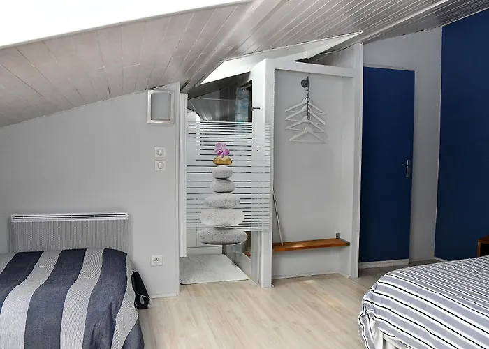 Couette-café Les D'any Et Jean-louis 3*